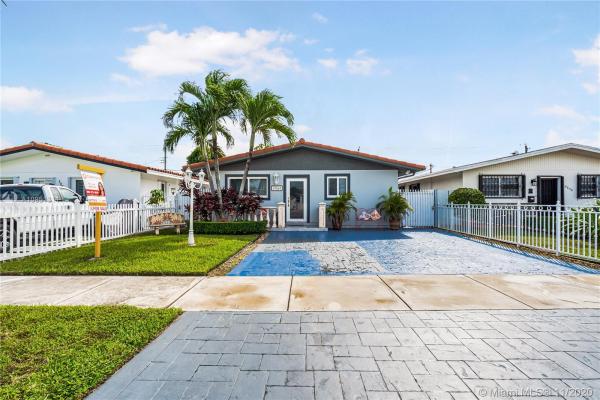 Coravo, 10560 SW 27th St, University Park, Florida 33165, image 2