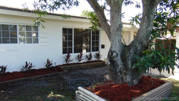 Fulford By The Sea, 1950 NE 180th St, North Miami Beach, Florida 33162, image 2