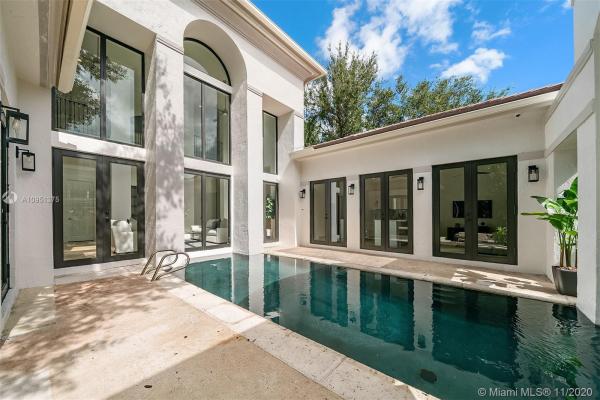 Sunrise Point, 150 W Sunrise Ave, Coral Gables, Florida 33133, image 2