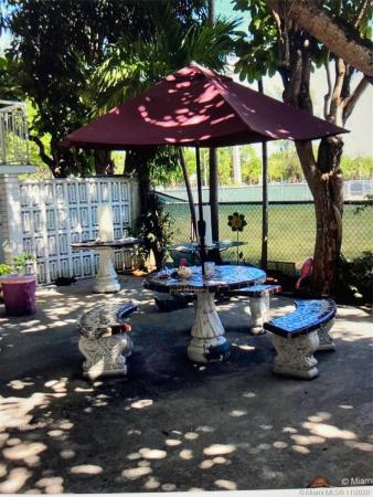 La Salle, 8531 Harding Ave #1, Miami Beach, Florida 33141, image 2