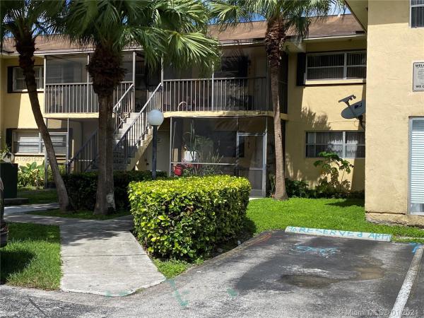 Lakeside, 15629 SW 73rd Circle Ter #9-6, Kendall West, Florida 33193, image 2