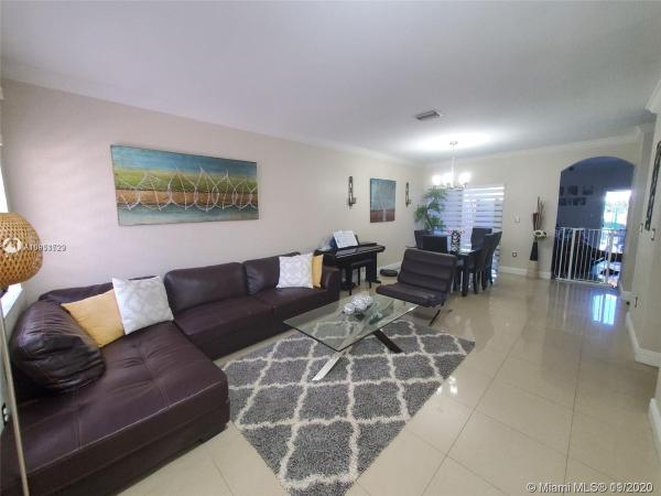 958 SW 147 #958, Miami, Florida 33194, image 2