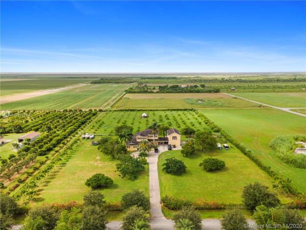Ranchos Del Sol, 35380 SW 218th Ave, Redland, Florida 33034, image 2