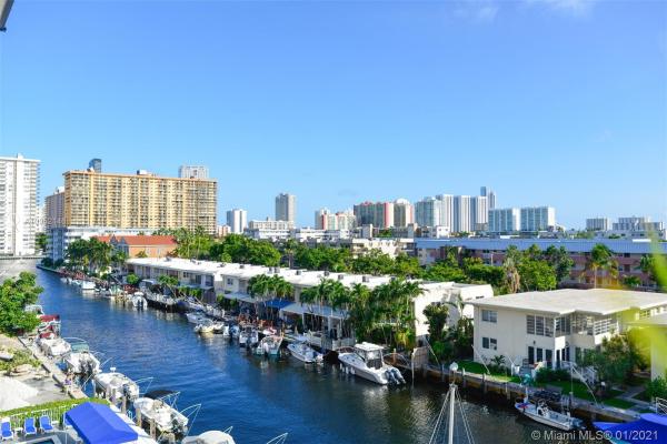 Bayview Point, 3770 NE 171 St #508, North Miami Beach, Florida 33160, image 2