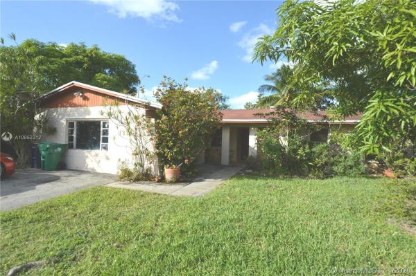 Winston Park, 13355 SW 72nd Ter, Kendale Lakes, Florida 33183, image 2