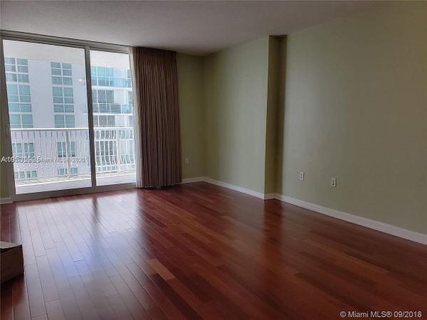 The Club At Brickell Bay, Miami, Florida 33131, image 2