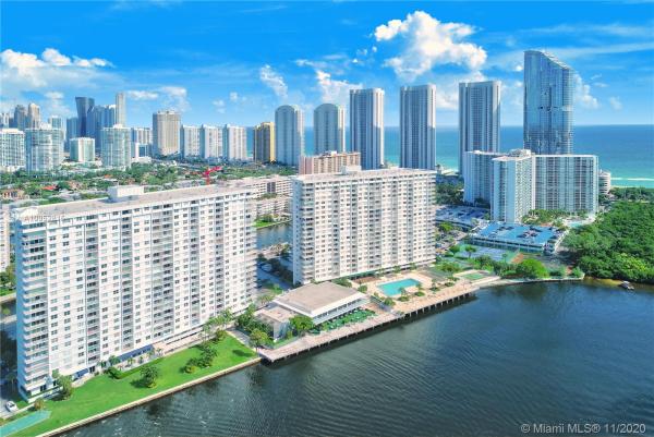 Arlen House West, 500 Bayview Dr #520, Sunny Isles Beach, Florida 33160, image 1