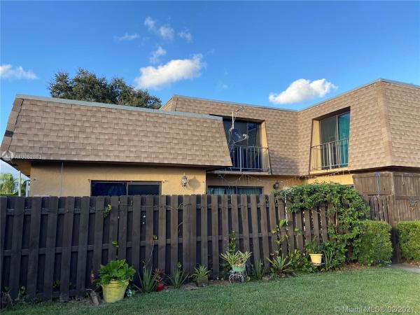 Waterview Estates, 401 Waterview Dr, Palm Springs, Florida 33461, image 2