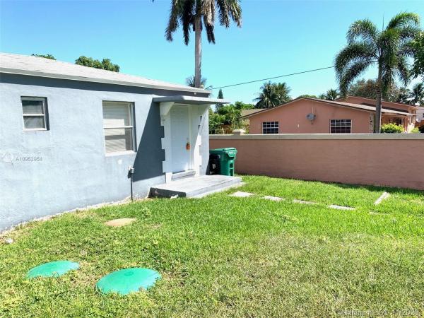 Arch Creek Estates, 1455 NE 146th St, Golden Glades, Florida 33161, image 2