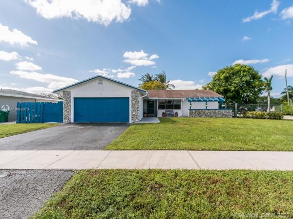 Orange Tree Lakes, 1101 SW 129th Way, Davie, Florida 33324, image 2