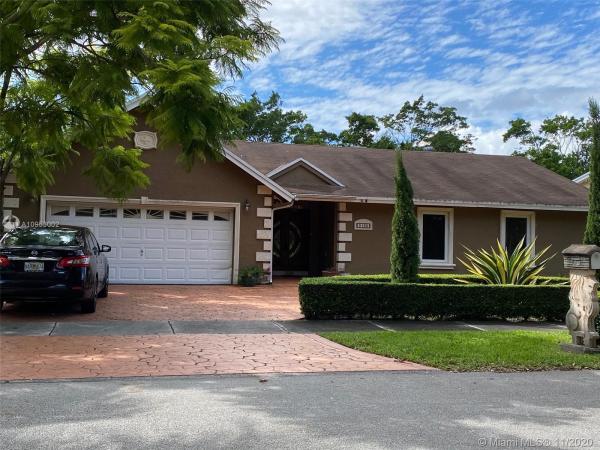 Calusa Club Estates, 9100 SW 134th Pl, The Crossings, Florida 33186, image 2
