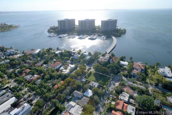 Crystal Bluff, 1841 S Bayshore Ln, Miami, Florida 33133, image 2