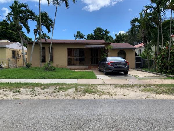 Crowell, 2028 SW 25th St, Miami, Florida 33133, image 2
