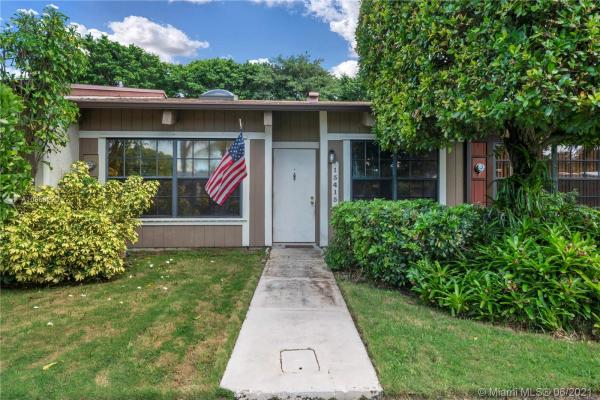 Cindis Place, 13415 SW 101st Ln, The Crossings, Florida 33186, image 2