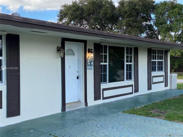 Miramar Tropical, 2310 E Nassau Dr, Miramar, Florida 33023, image 2