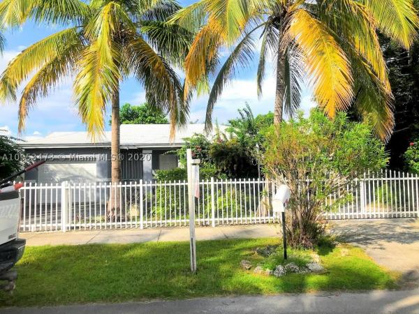 12729 SW 266th Ter, Unincorporated Dade County, Florida 33032, image 2