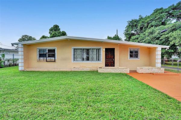 Biscayne Village Heights, 13340 NW 11th Ave, North Miami, Florida 33168, image 2