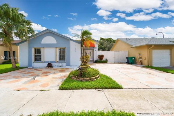 Kendale Best, 14328 SW 103rd Ter, The Hammocks, Florida 33186, image 2