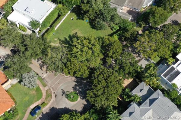 Biscayne Key Estates, 797 Woodcrest Rd, Key Biscayne, Florida 33149, image 2