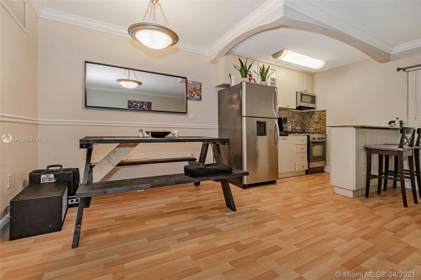 Virginia Pointe, 3245 Virginia St #62, Miami, Florida 33133, image 2