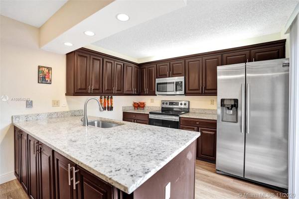 Village At Lake Pine, 11850 SW 9th Ct, Davie, Florida 33325, image 2