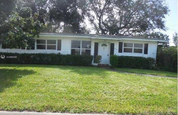 Heftler Homes Sunset Park, 9820 SW 83rd St, Kendall, Florida 33173, image 2