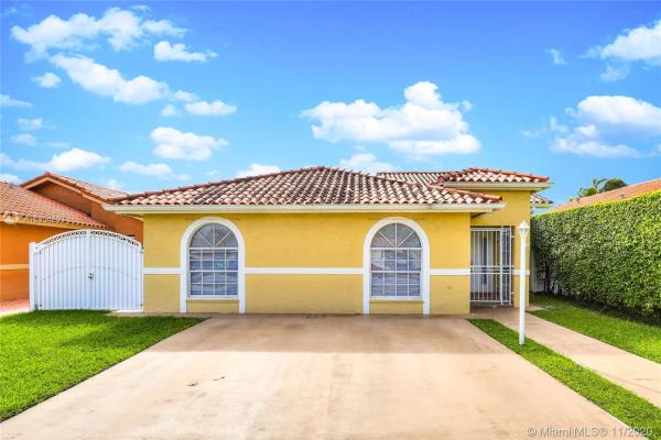 Bird Lakes South, 14236 SW 54th St, Kendale Lakes, Florida 33175, image 2