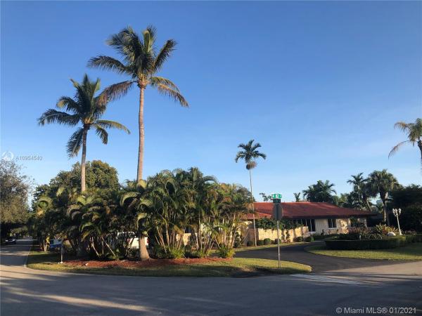 Kings Creek North, 7815 SW 82nd Ct, Glenvar Heights, Florida 33143, image 2