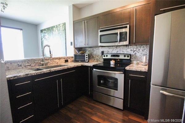 Shoma Homes At Country Club, 17720 NW 73rd Ave #208-2, Hialeah, Florida 33015, image 2