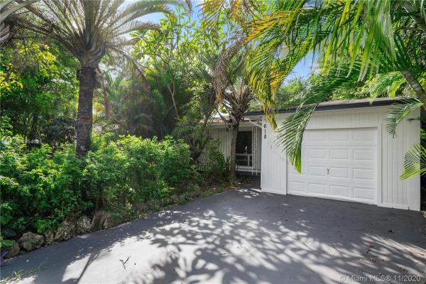 Hollywood Little Ranches, 618 S 28th Ave, Hollywood, Florida 33020, image 2