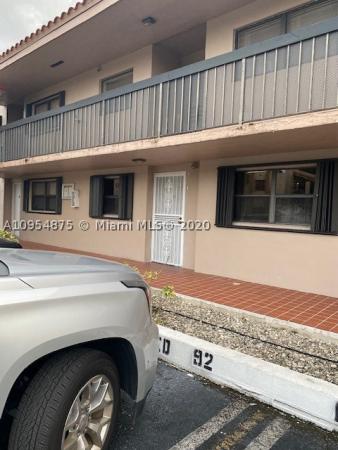 Park Lake Village, 300 W Park Dr Apt 104-8, Fountainebleau, Florida 33172, image 1