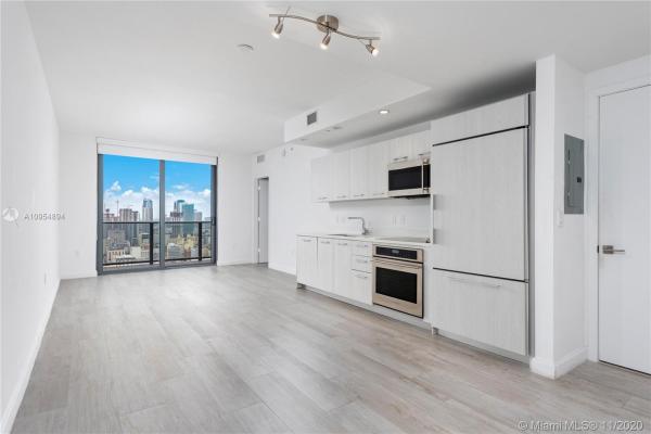 Brickell Heights East, 45 SW 9th St #3909, Miami, Florida 33130, image 2