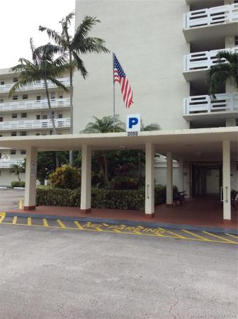 Point East, 3000 Marcos Dr #P208, Aventura, Florida 33160, image 1