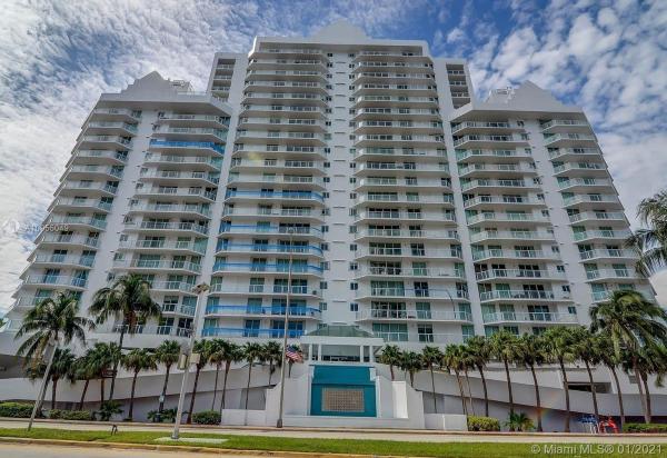 The Grandview, 5900 Collins Ave #PH1701, Miami Beach, Florida 33140, image 1