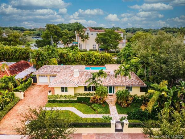 Coral Gables Country Club, 2711 San Domingo St, Coral Gables, Florida 33134, image 2