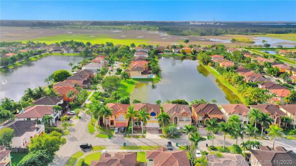 6562 SW 164th Ct, Unincorporated Dade County, Florida 33193, image 2