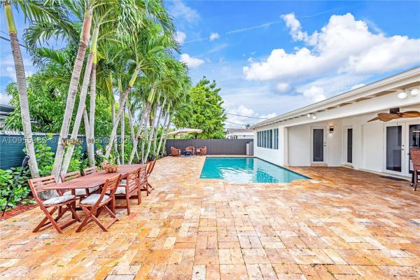 Westbrooke, 1805 SW 101st Ave, University Park, Florida 33165, image 2