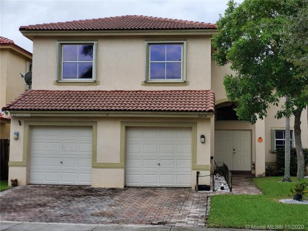 Spicewood, 23724 SW 107th Ct, Princeton, Florida 33032, image 2