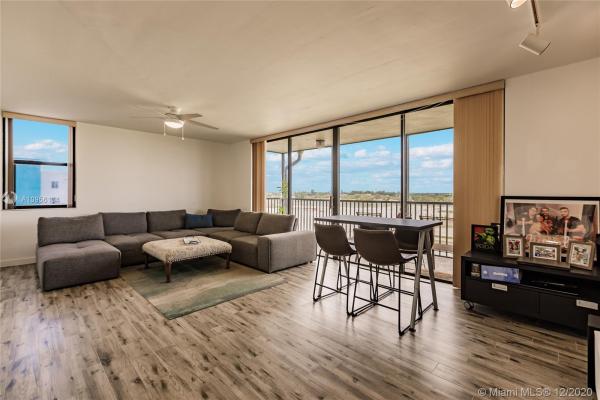 Lake Emerald, 105 Lake Emerald Dr #815, Oakland Park, Florida 33309, image 1
