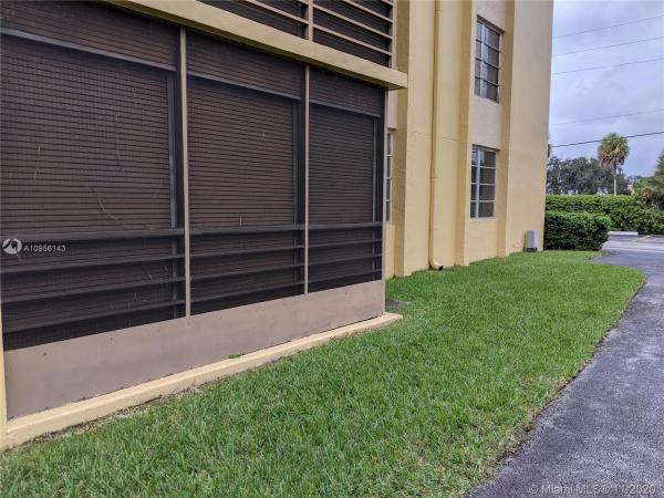 Foxcroft, 3253 Foxcroft Rd #G103, Miramar, Florida 33025, image 2