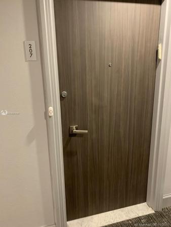Arlen House Central, 300 Bayview Dr #207, Sunny Isles Beach, Florida 33160, image 2