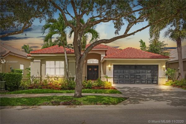 Laurel Ridge, 4270 Laurel Ridge Cir, Weston, Florida 33331, image 2