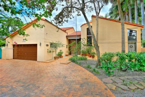 Bay Heights, 1 Samana Dr, Miami, Florida 33133, image 2