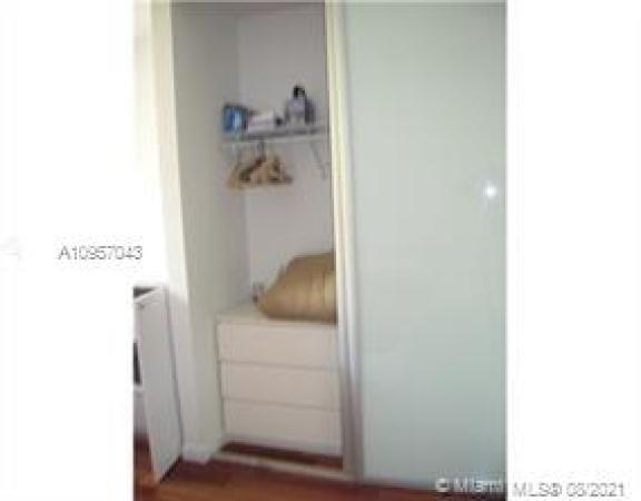 Etruria, 1568 Pennsylvania Ave #323, Miami Beach, Florida 33139, image 2
