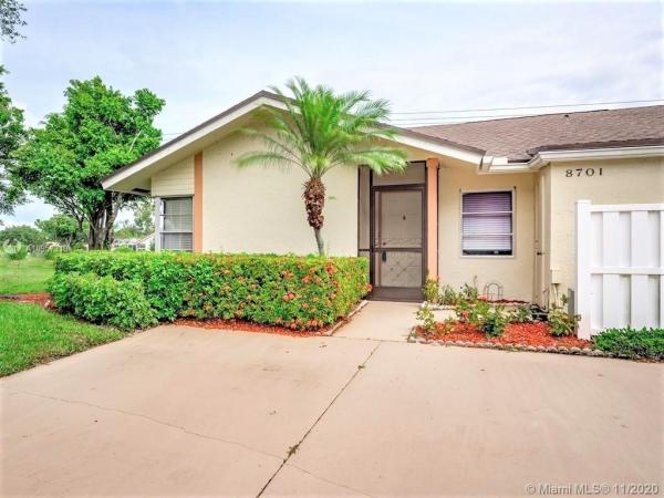 Parklane At Whisper Walk, 8701 Sunbird Pl, Boca Raton, Florida 33496, image 2