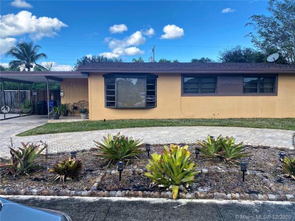 Fairfax Brolliar, 3613 SW 23rd Ct, Fort Lauderdale, Florida 33312, image 2