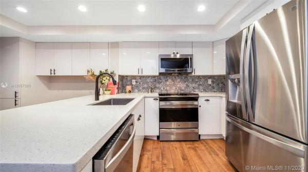9300 Harbor Terrace, 9300 Bay Harbor Ter #7B, Bay Harbor Islands, Florida 33154, image 2