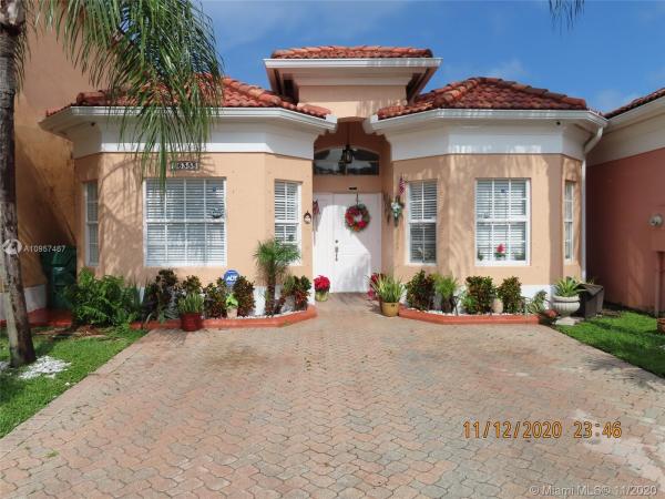 Lennar Townhomes At Forest Lakes, 16355 SW 103rd St 0, The Hammocks, Florida 33196, image 2