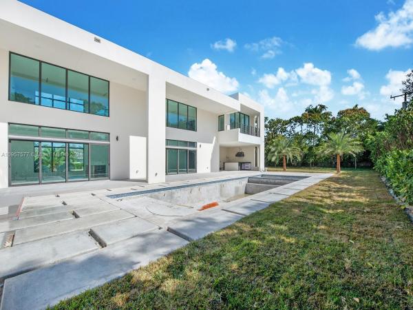 Collins Heights, 5900 SW 113th St, Pinecrest, Florida 33156, image 2
