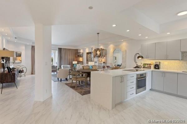 Mediterranean Village, 3500 Island Blvd #D305, Aventura, Florida 33160, image 2